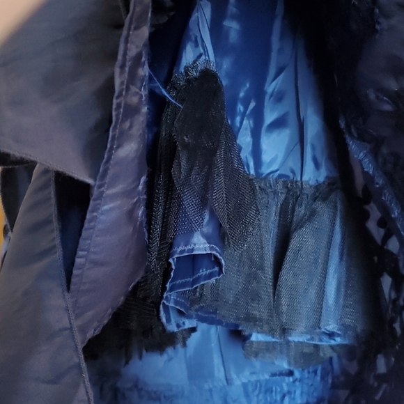 Dress - Picture 3 of 4